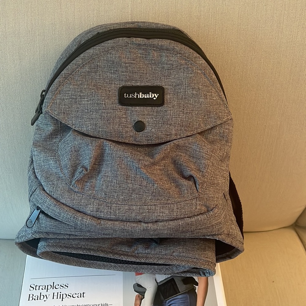 NWOT Tushbaby Carrier